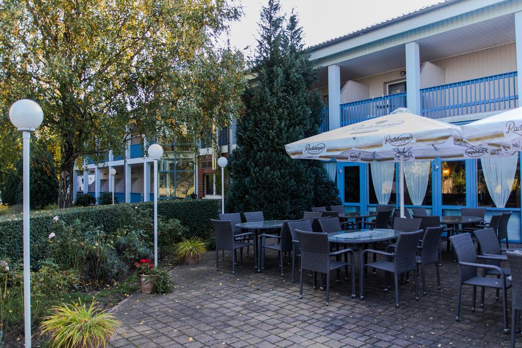 Parkhotel Schoenewalde Bagian luar foto